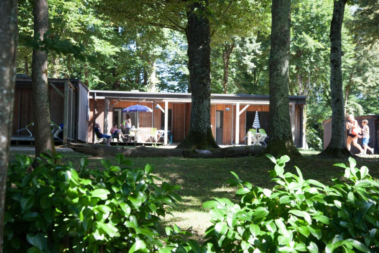 Village Vacances La Riviera Limousine By Popinns Altillac Bagian luar foto